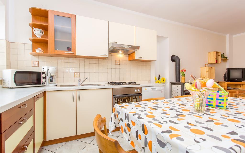 Polje  Apartment Ana מראה חיצוני תמונה