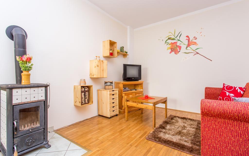 Polje  Apartment Ana מראה חיצוני תמונה